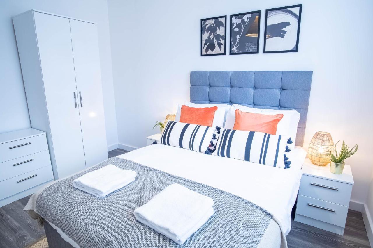 Luxury Apartments Available Next To Train Station - The Wallgate Apartments Wigan - Free Parking Eksteriør billede