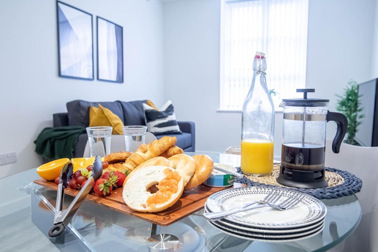 Luxury Apartments Available Next To Train Station - The Wallgate Apartments Wigan - Free Parking Eksteriør billede