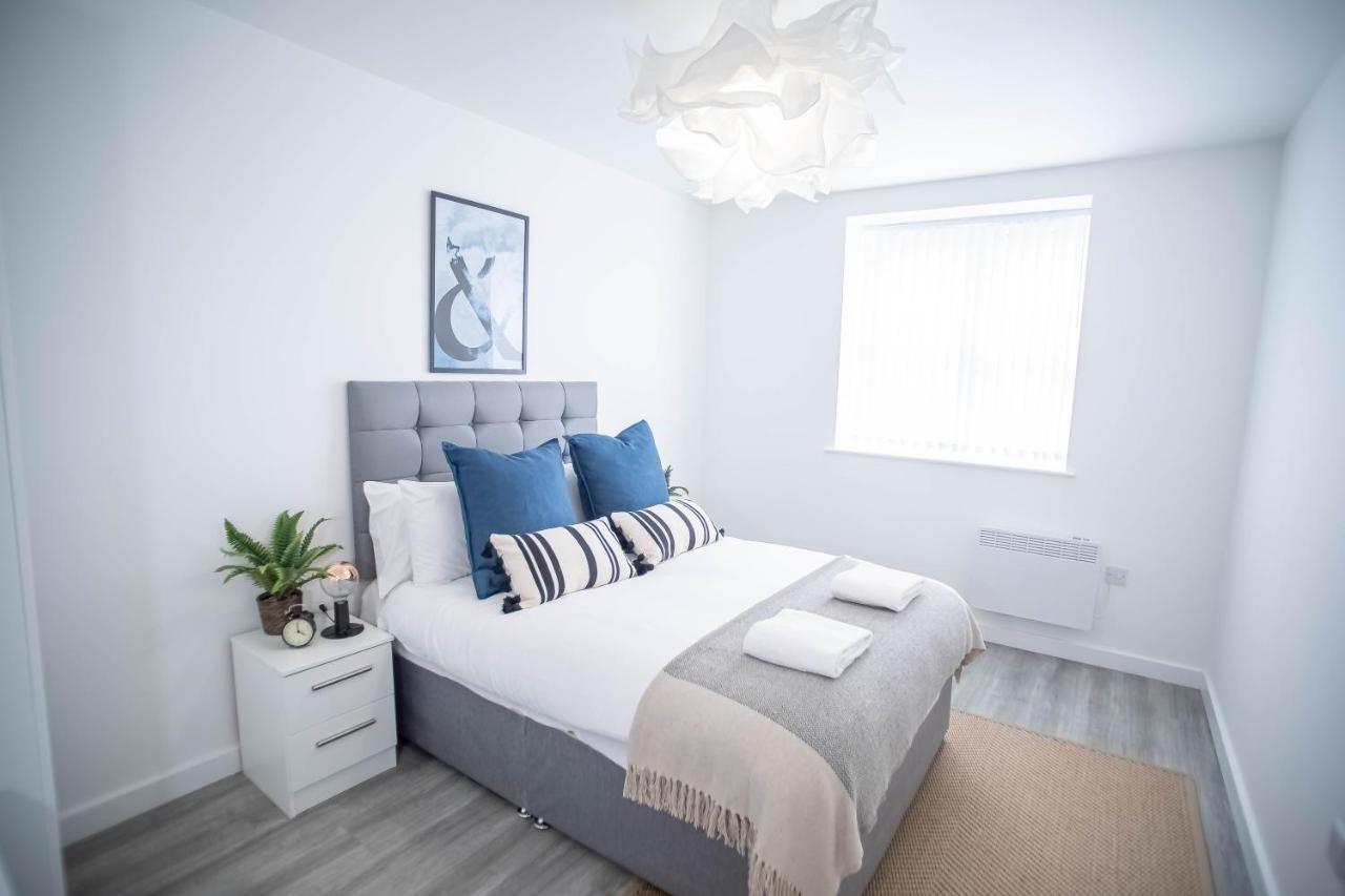 Luxury Apartments Available Next To Train Station - The Wallgate Apartments Wigan - Free Parking Eksteriør billede