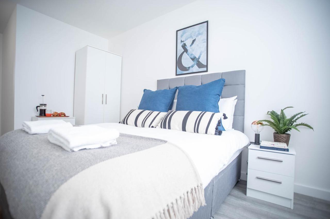 Luxury Apartments Available Next To Train Station - The Wallgate Apartments Wigan - Free Parking Eksteriør billede