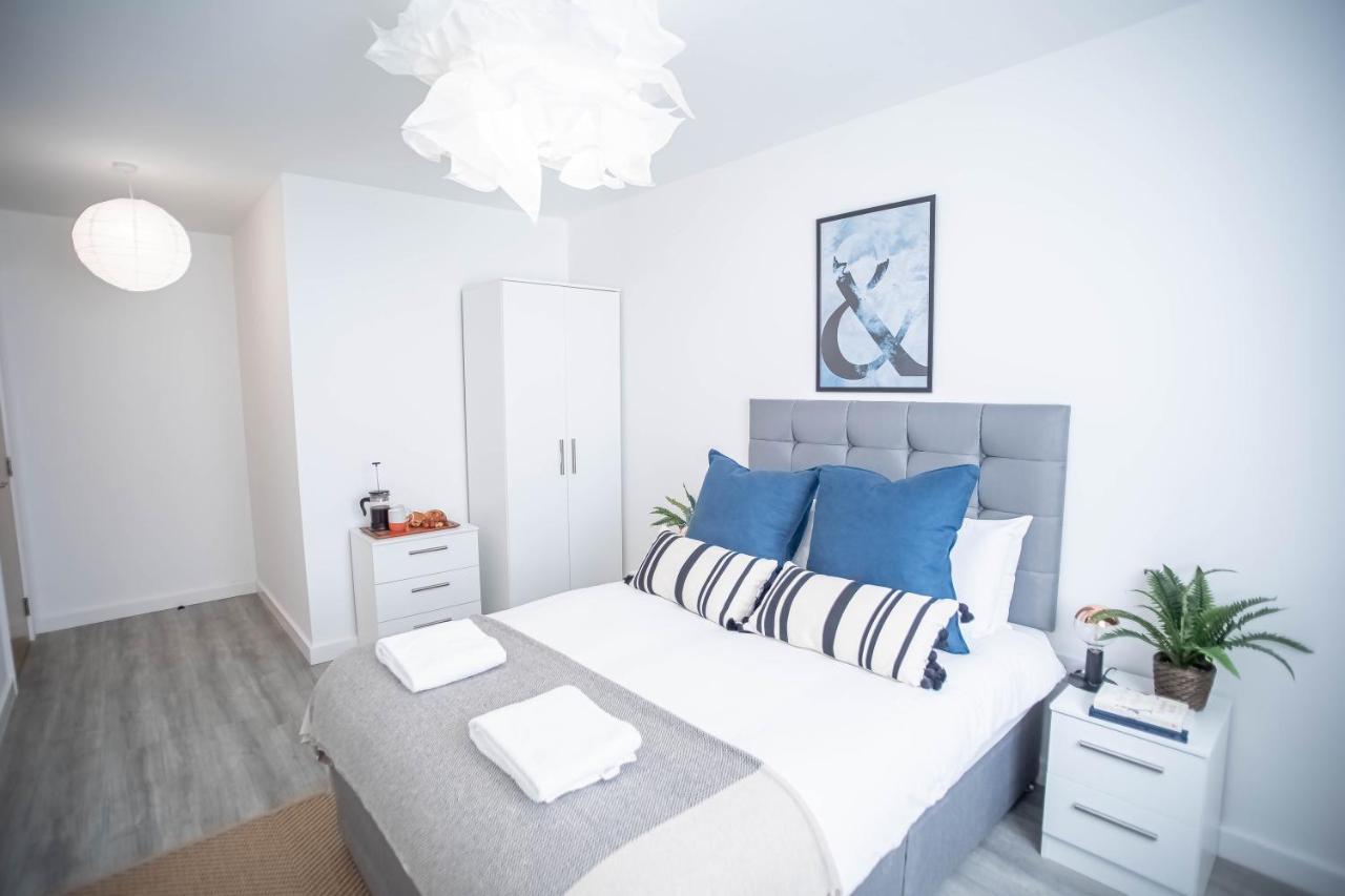 Luxury Apartments Available Next To Train Station - The Wallgate Apartments Wigan - Free Parking Eksteriør billede