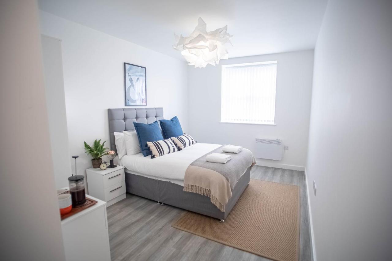 Luxury Apartments Available Next To Train Station - The Wallgate Apartments Wigan - Free Parking Eksteriør billede